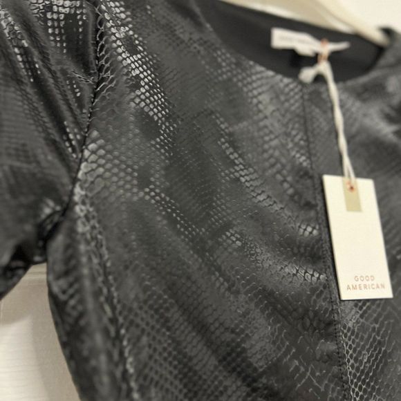Brand New Good American Snakeskin Bodysuit Size 0 xs - Picture 9 of 12